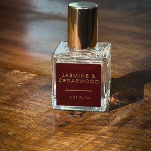 Jasmine & Cedarwood Perfume Oil